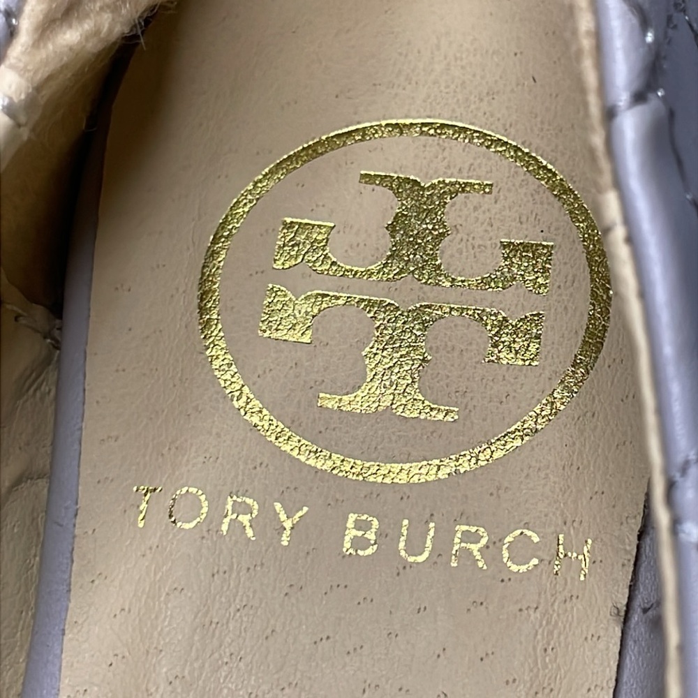 HP!! Tory Burch Gray & Gold Ballet Flats with Logo Medallion - Picture 7 of 12